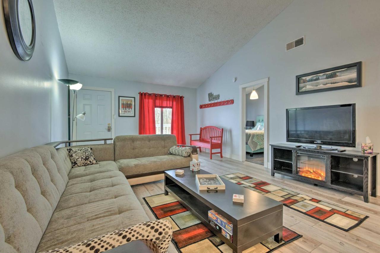 Mount Pocono Condo With Balcony, Near Mt Airy Casino Экстерьер фото