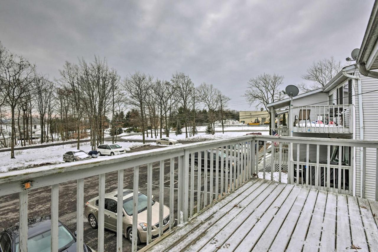 Mount Pocono Condo With Balcony, Near Mt Airy Casino Экстерьер фото